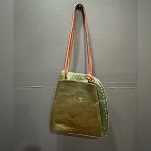 Woman’s Green Leather Distressed Shoulder Bag